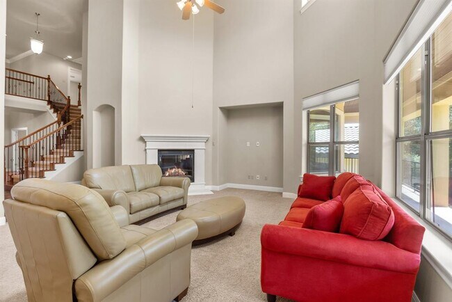 Building Photo - 11613 Woodland Hills Trail