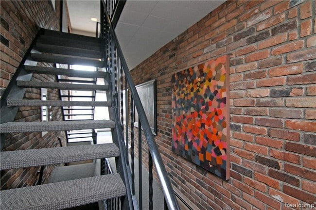 Building Photo - 255 Townsend St