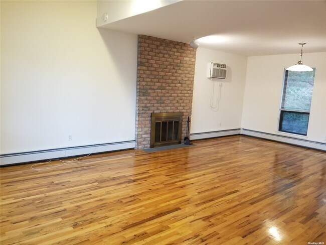 Foto del edificio - 11 Oldwood Rd S