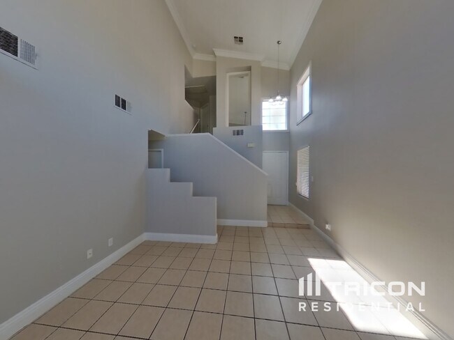Building Photo - 4548 Little Wren Ln