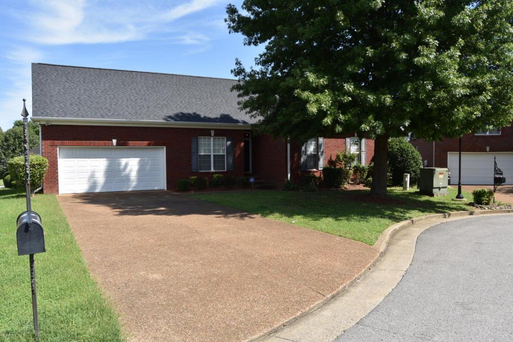 Primary Photo - 2313 Golden Oak Court