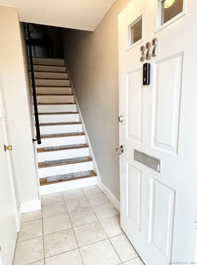 Foto del edificio - 322 Knapps Hwy