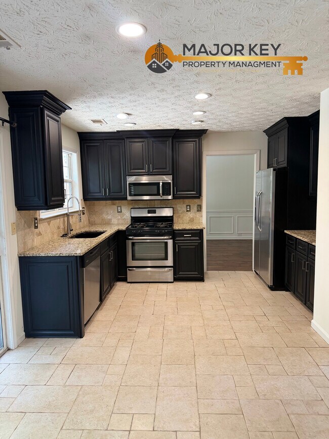 Foto del edificio - 1620 Midland Ct