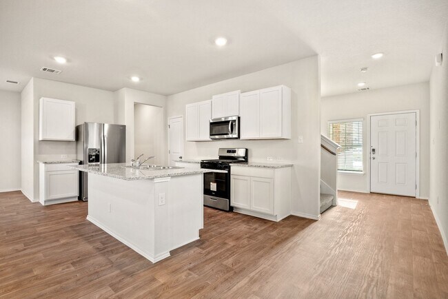 Foto del edificio - ALL APPLIANCES INCLUDED!!!  BRAND NEW, NEV...