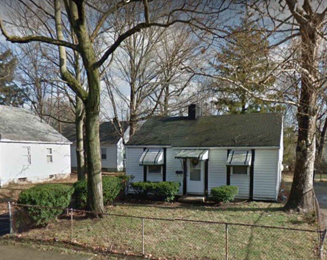 1550 Wesleyan Road - Exterior - 1550 Wesleyan Rd
