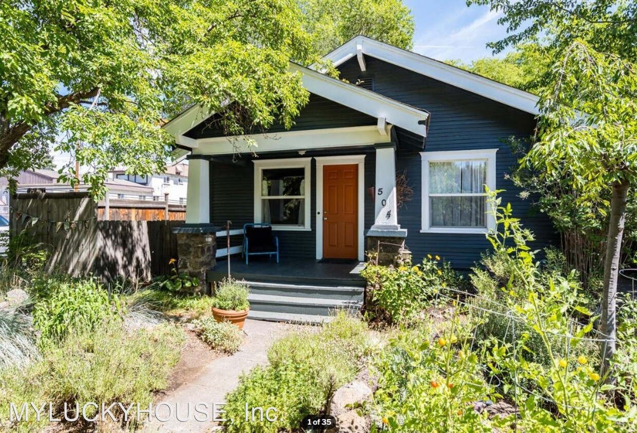 2 br, 1 bath House - 504 NW Harriman Street Photo