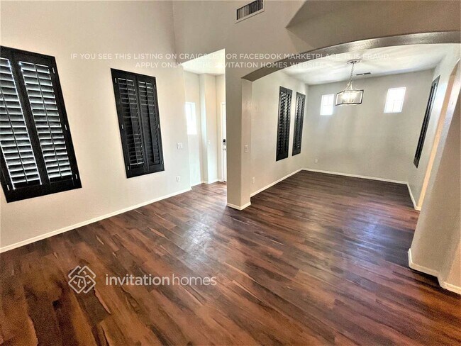 Foto del edificio - 1757 S Voyager Dr