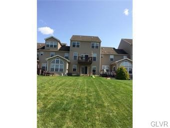 Building Photo - 5259 Spring Ridge Dr E