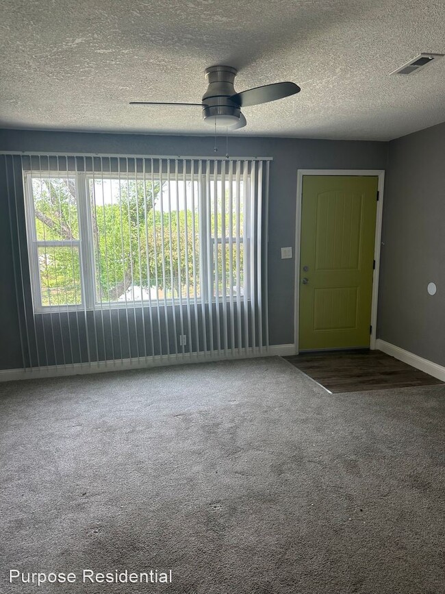 Building Photo - 3 br, 1 bath House - 4335 Mersington Avenue