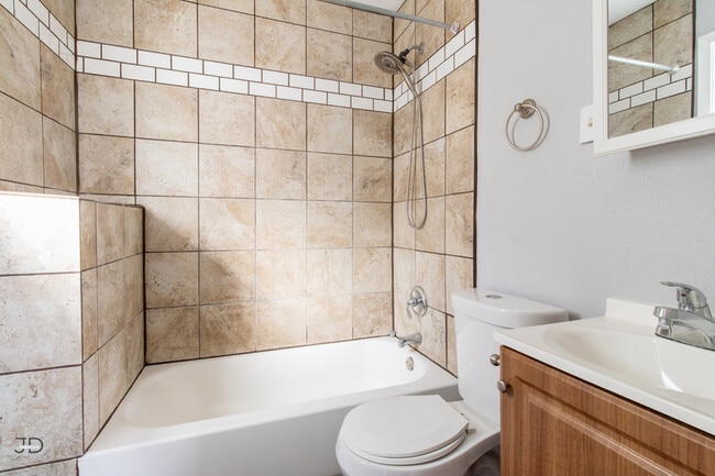 Foto del edificio - 1604 Harrison St