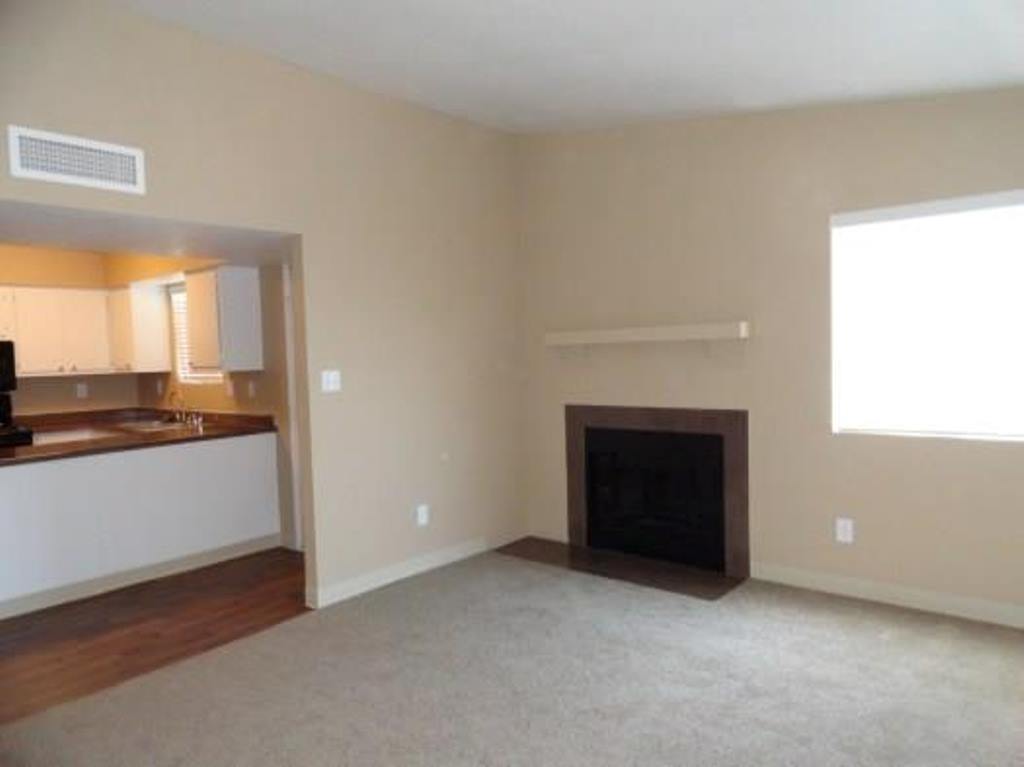 Sonoma Pointe Apartments in Las Vegas, NV