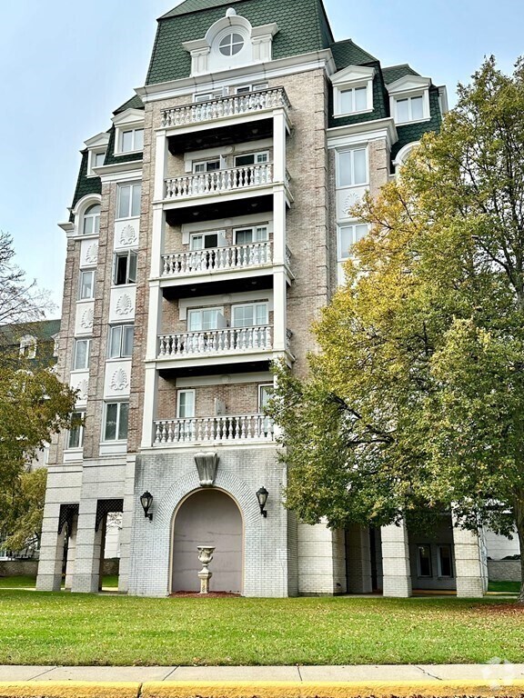 Marina Bay Apartments for Rent Quincy, MA 97 Rentals