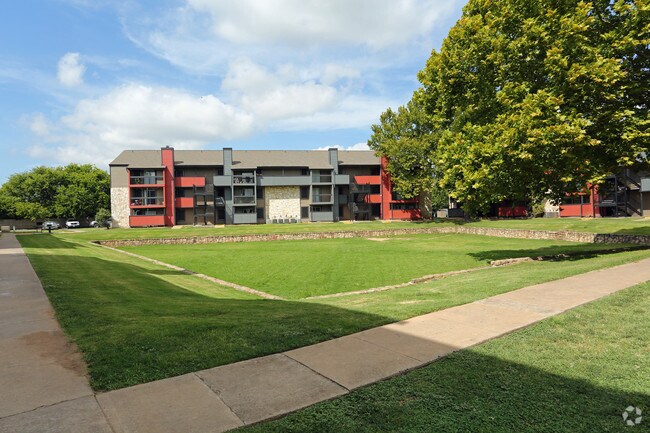 Solano Apartments Apartments Austin Tx Apartments Com