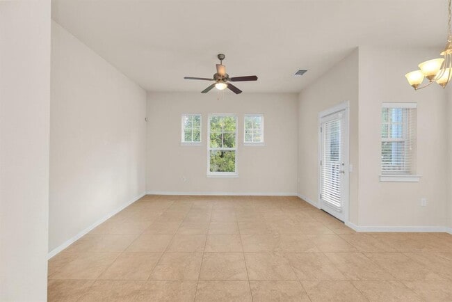 Building Photo - 3900 Threadgill St