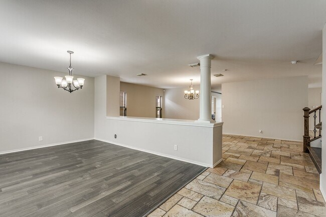 Foto del edificio - Spacious 3-bedroom home in the highly desirable Parkwood Subdivision