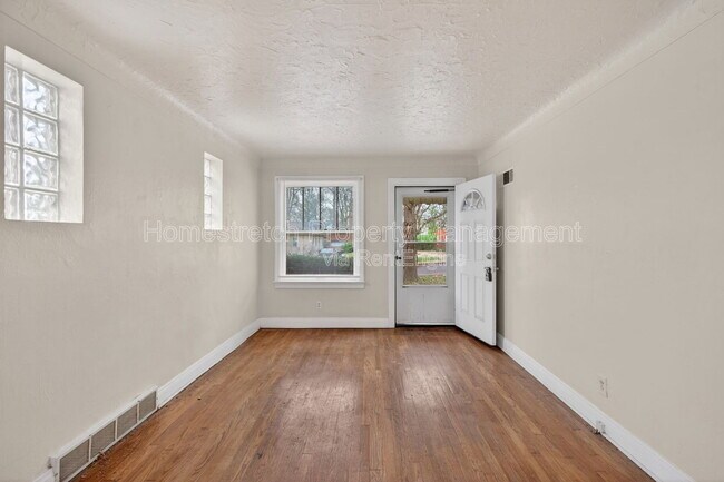 Building Photo - 8817 Shady Grove Ave