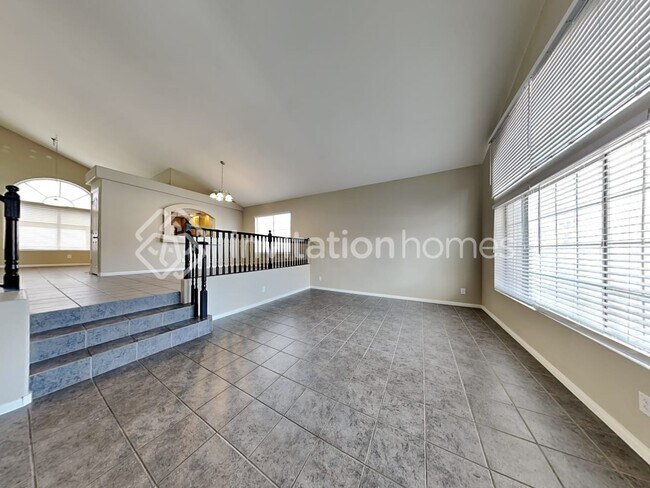 Building Photo - 3549 Sedwick Dr