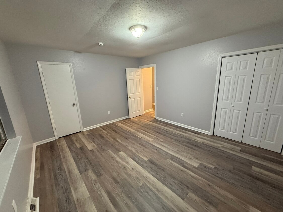 Foto principal - 1836 Greenbrier Ave SE