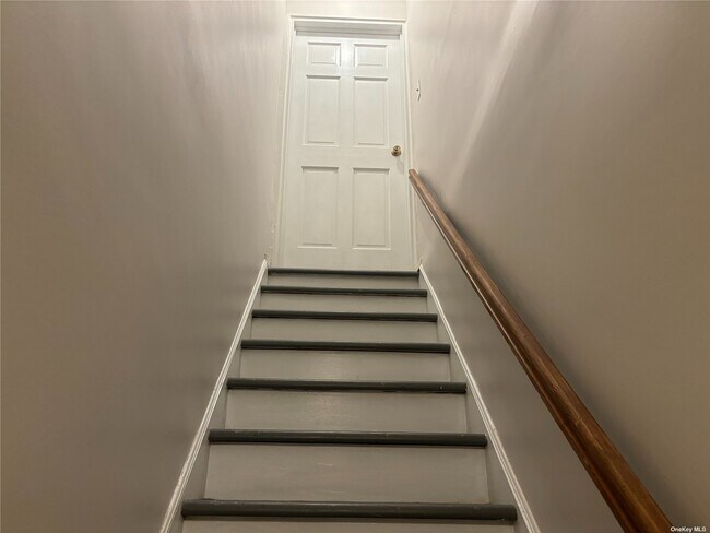 Foto del edificio - 200-23 45th Ave