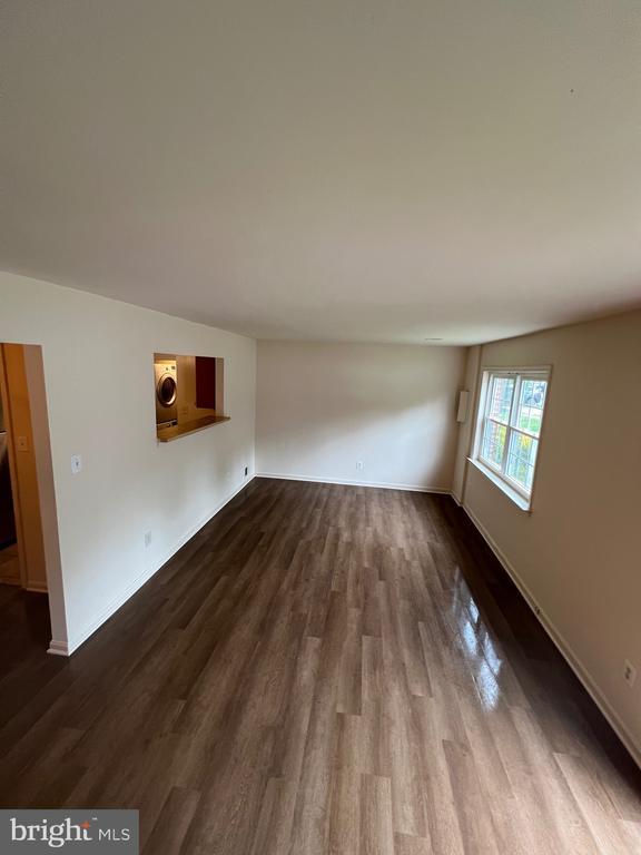 Foto del edificio - 9846 Hagel Cir