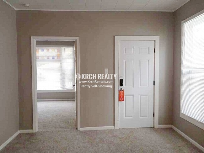 Building Photo - Cozy 3-Bedroom 1-Bath Home in South Toledo