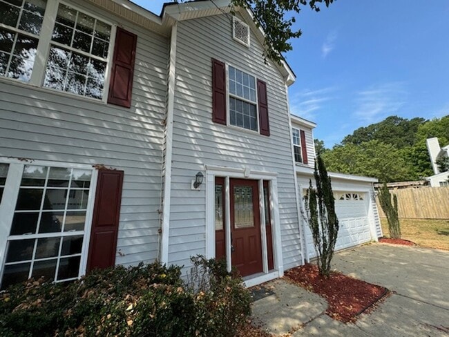 Photo - Move-in Ready! House