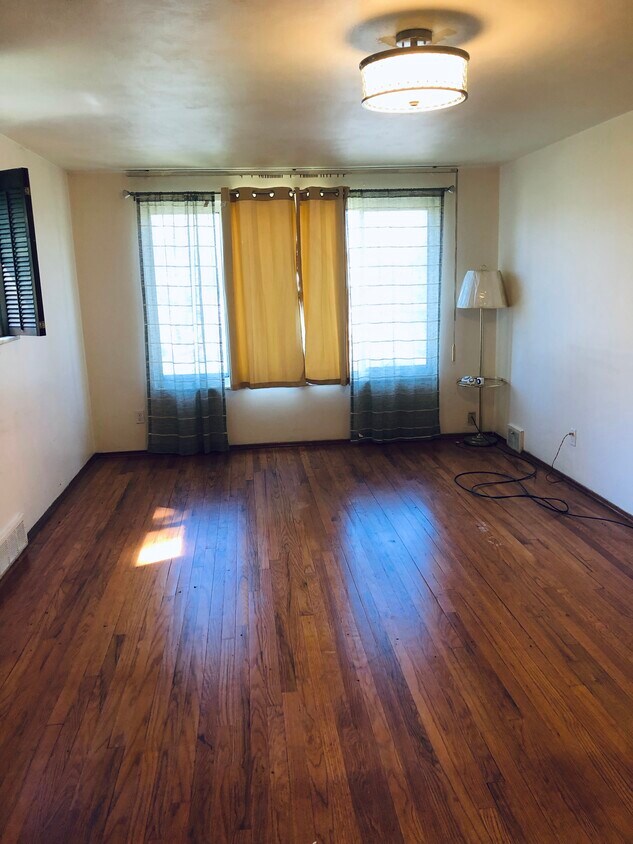 1014 Harrison St, Pittsburgh, PA 15234 House for Rent in Pittsburgh