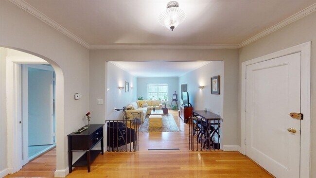 Building Photo - 159 Saint Paul St