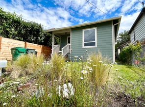 Building Photo - 4138 20th Ave SW