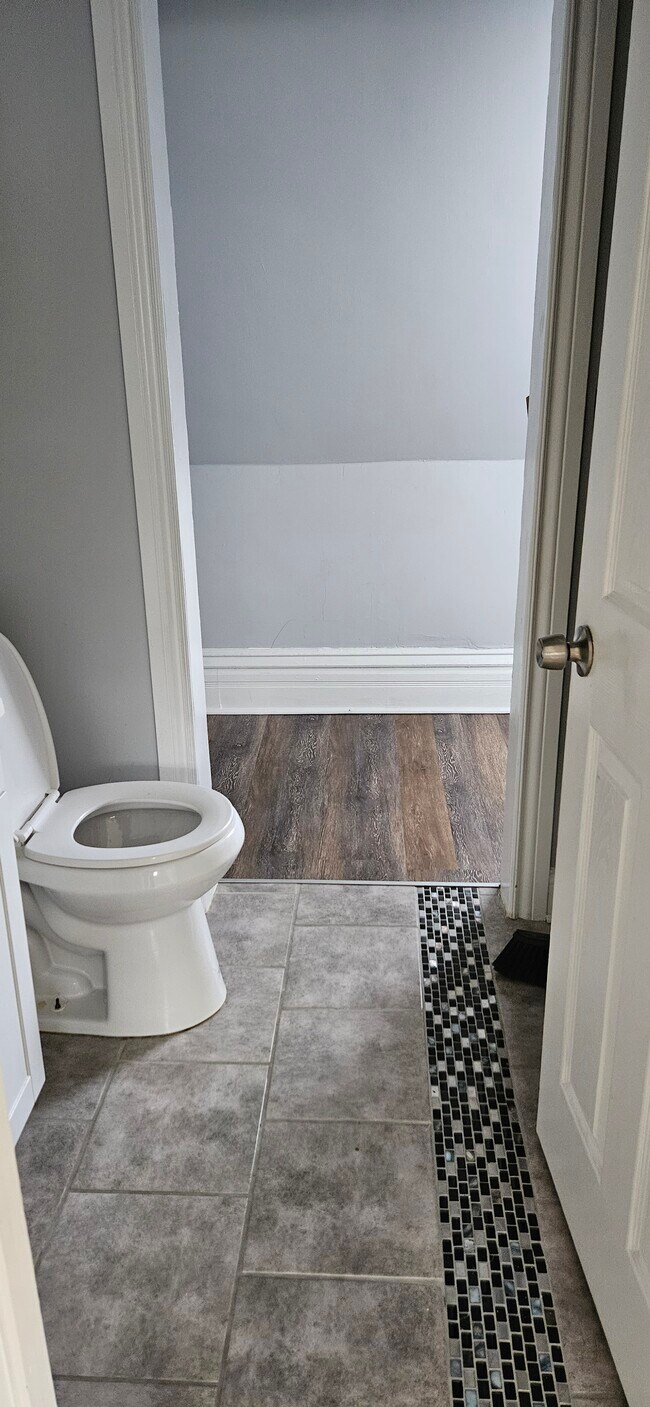 Foto del edificio - 41 W Main St