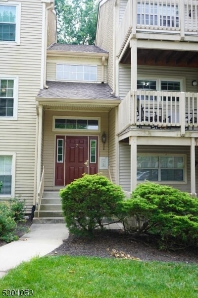 Building Photo - 7 Evergreen Dr