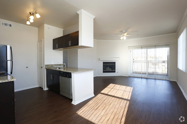 Interior Photo - Stone Canyon Apartments