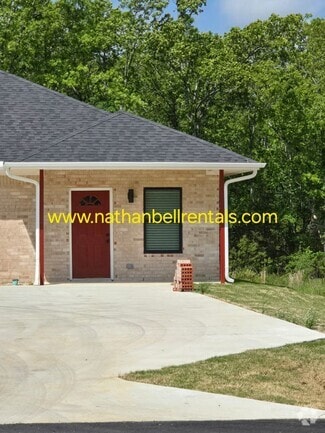 Building Photo - 264 Chisholm Trail