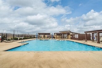 Building Photo - 16617 Porterfield Ln