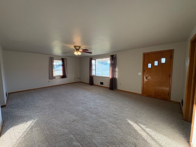 Foto del edificio - 1722 Washington Blvd