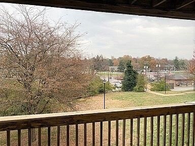 Building Photo - 857 Malabu Dr
