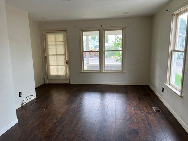 Foto del edificio - 310 SE 6th St