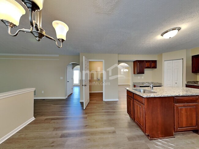 Foto del edificio - 80 Simsbury Ct