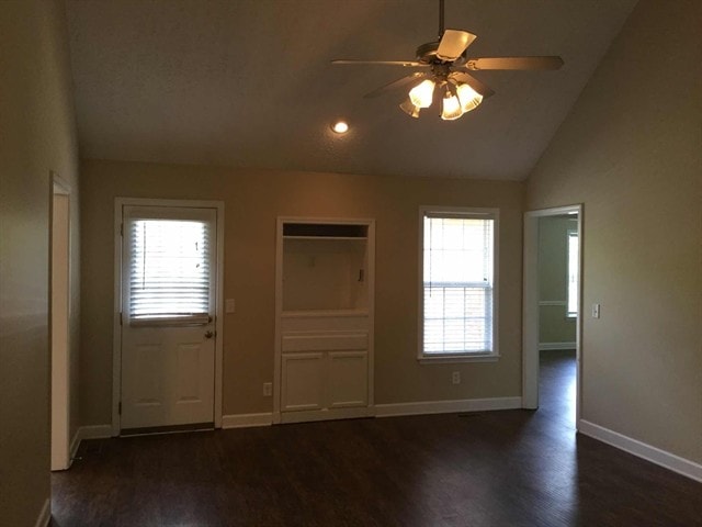 Building Photo - 4646 Hammock Dr