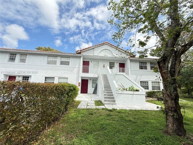 Foto del edificio - 4295 NW 114th Terrace