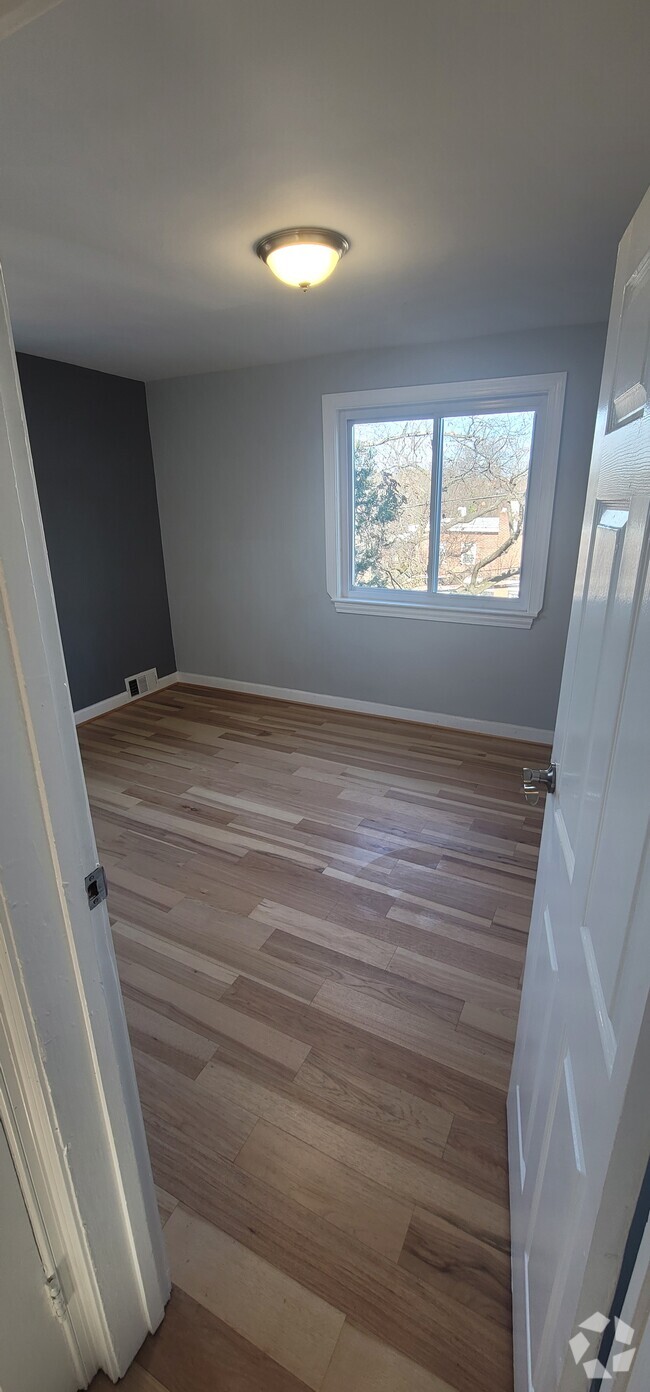 Anacostia Southeast Basement Apartments for Rent Washington, DC 33