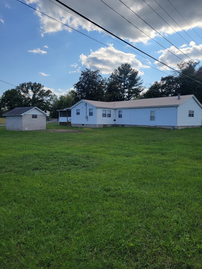 Building Photo - 566 Turkey Oak Rd