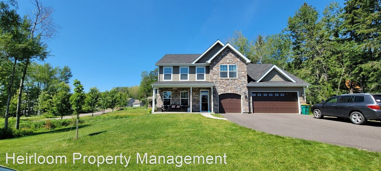 Primary Photo - 4 br, 3 bath House - 2927 N 52nd Ave E