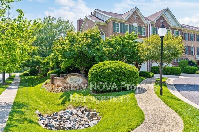 Foto del edificio - 10200 Addison Ct