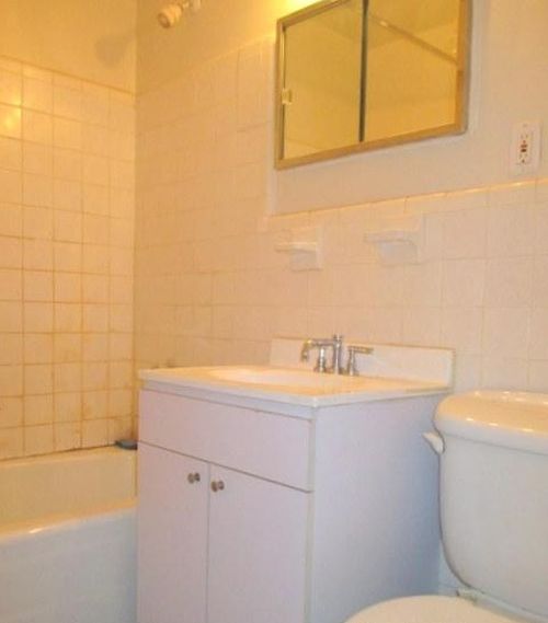 Foto del edificio - 340 W 52nd St