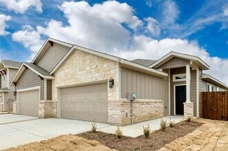 Building Photo - 705 Fallow Dr