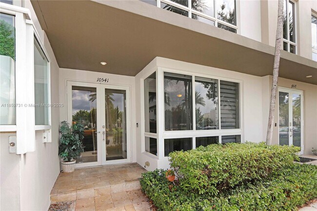 Foto del edificio - 10541 NW 66th St