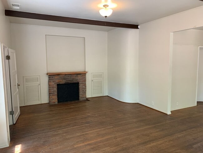 Building Photo - 1153 Arcadian Ave