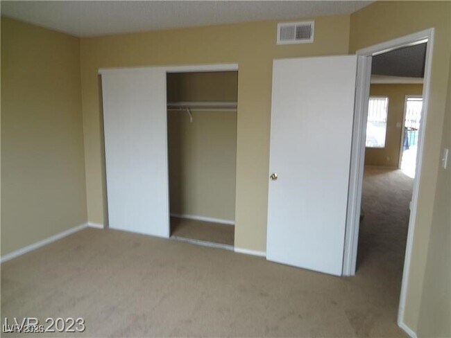 Foto del edificio - 5456 Cabeza Dr