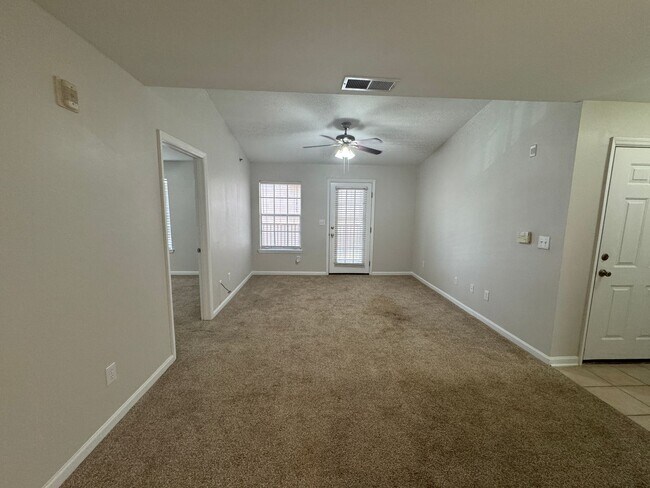 Foto del edificio - Gated Community - 1 Bedroom minutes to Amelia Island
